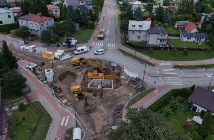 zbiornik retencyjny, który ma ograniczyć zalewanie ulic na osiedlu Hańcza
