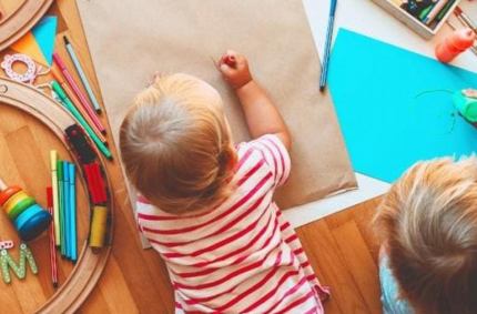 przestrzeń przeznaczona do zajęć sensoryczno-motorycznych w żłobkach