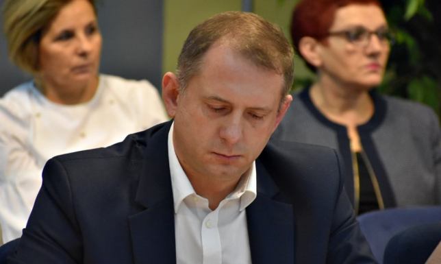 Tabliczka z nazwą Ronda imienia Bohaterów Powstania Sejneńskiego