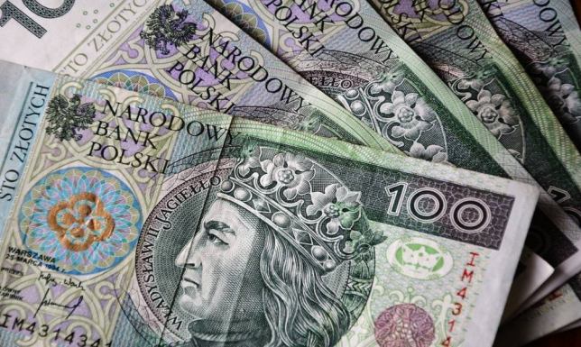 Mieszkanka Suwałk została oszukana metodą na tzw. spoofing