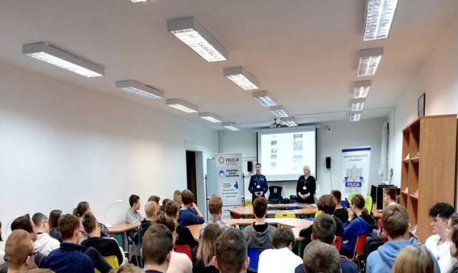 Edukowali o cyberprzemocy Edukowali o cyberprzemocy
