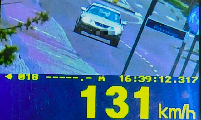 21-latek stracił prawo jazdy za skrajne przekroczenie prędkości