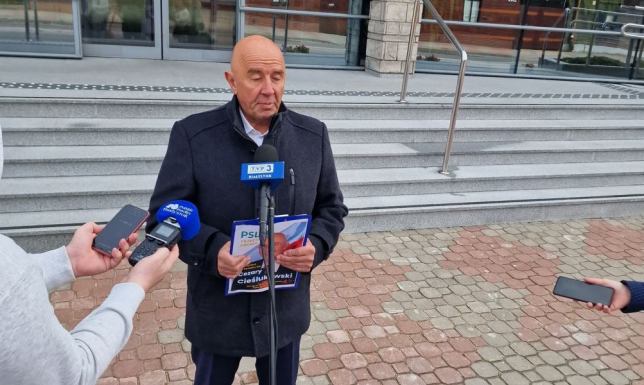 Konferencja prasowa nt. Uczelni i młodzieży Cezarego Cieślukowskiego