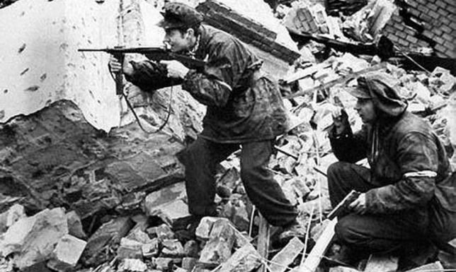 Syreny, Rocznica Powstania Warszawskiego