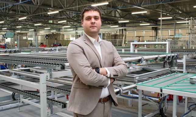 Odkrywamy kulisy pracy w firmie Stollar Okna i Drzwi Odkrywamy kulisy pracy w firmie Stollar Okna i Drzwi