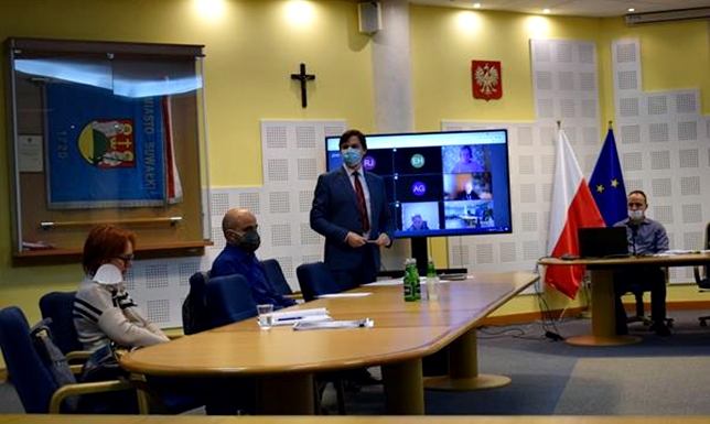 Zła sytuacja podczas czwartej fali pandemii koronawirusa w Suwałkach