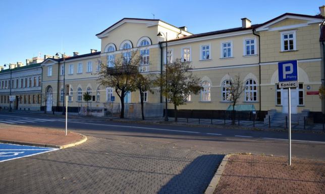 1594 uczniów wzięło udział w naborze do szkół ponadpodstawowych