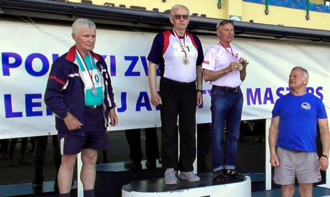 Mistrzostwa Polski Mastersów w Wielobojach w Toruniu, Jerzy Broc z medalem