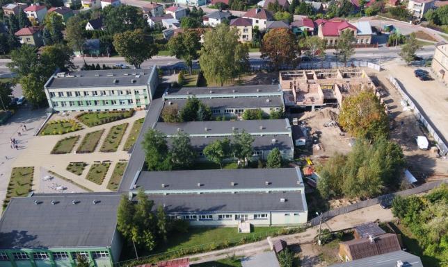 Miasto przygotowuje się do kolejnej rozbudowy SP 4 Szkoła Podstawowa nr 4, przetarg na opracowanie koncepcji oraz dokumentacji projektowej