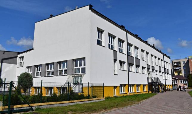 4-5 mln zł na remont basenu Remont basenu w Szkole Podstawowej nr 10