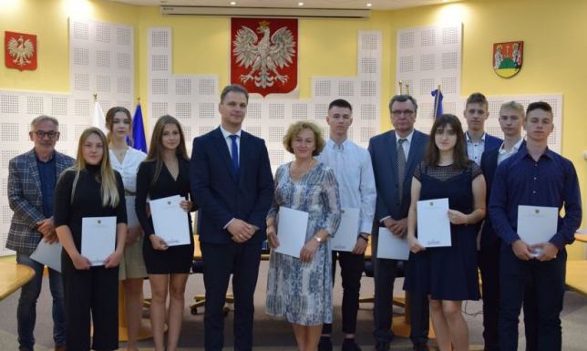 Sportowcy dostali stypendia