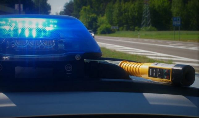 Zadzwonił na policję pijany