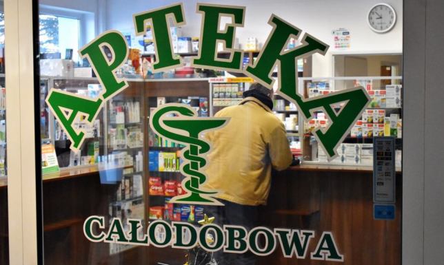 Spotkanie władz miasta z suwalskimi farmaceutami w sprawie całodobowego punktu