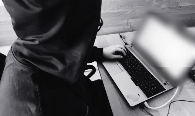 Zatrzymany za treści pornograficzne z udziałem małoletnich i zwierząt do 12 lat pozbawienia wolności grozi 24-latkowi z powiatu sejneńskiego