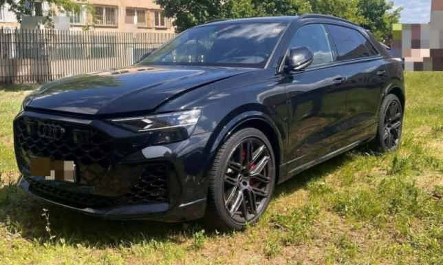Audi o wartości ponad 650 tysięcy złotych odzyskali suwalscy policjanci