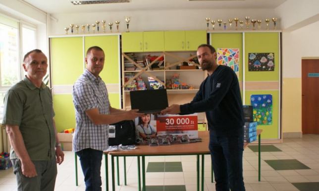 Laptopy dla szkoły w Bakałarzewie Laptopy dla szkoły w Bakałarzewie