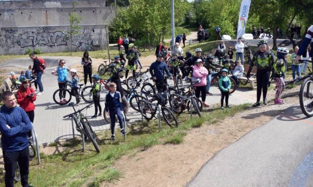 Rywalizowali pasjonaci szybkiej i widowiskowej jazdy na rowerach