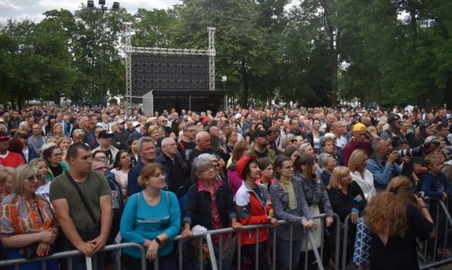 pismo do prezydenta z wnioskiem o poprawę komunikacji z młodzieżą