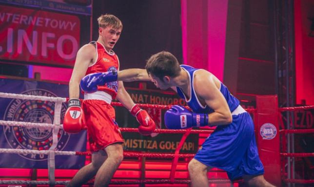 Trwa nabór do sekcji boksu Zawodnicy sekcji bokserskiej Ośrodka Sportu i Rekreacji w Suwałkach