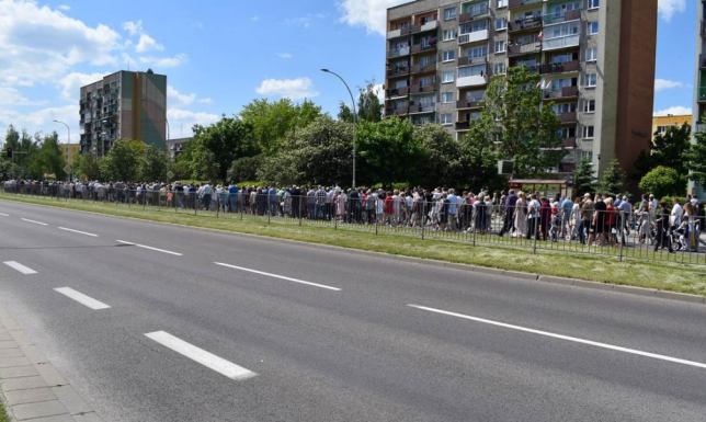utrudnienia w ruchu drogowym na ulicach miasta