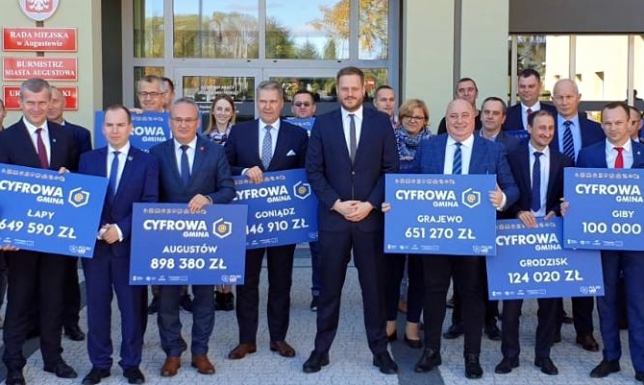 W Augustowie zainaugurowano program “Cyfrowa Gmina”