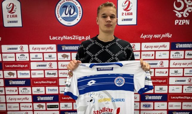 Nowym piłkarzem biało-niebieskich został w środę (26.01) Dawid Krzyżański