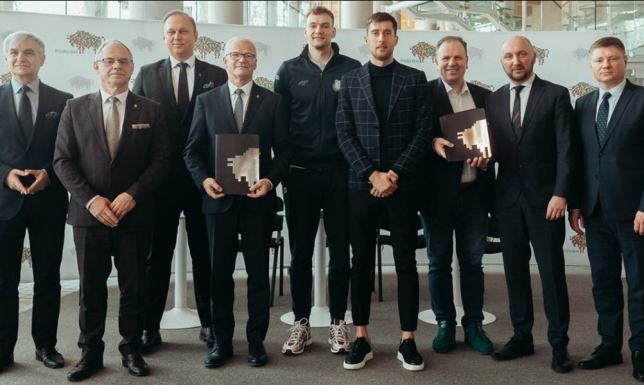 Dotacje dla Ślepsk Malow i Jagielloni