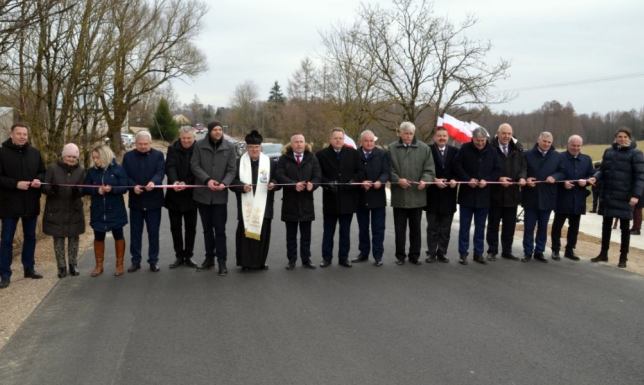  przebudowa układu komunikacyjnego sieci dróg powiatowych