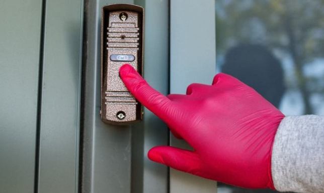 ZUS nie będzie nachodził sąsiadów ani prosił w bankach o dane klientów ZUS nie będzie nachodził sąsiadów ani prosił w bankach o dane klientów