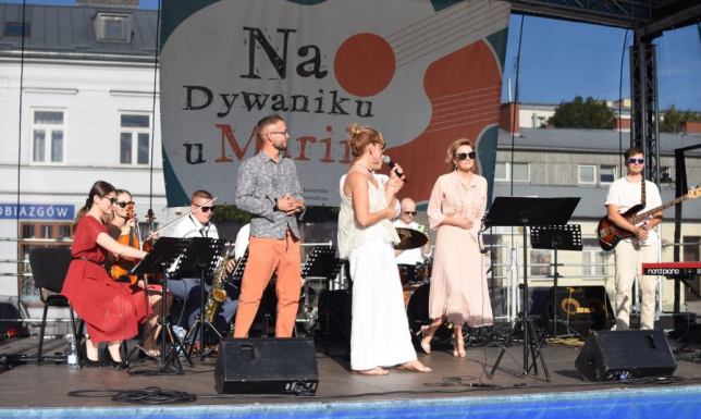 Na Dywaniku u Marii i Pchli Targ Suwalski Ośrodek Kultury zaprasza na weekendowe wydarzenia