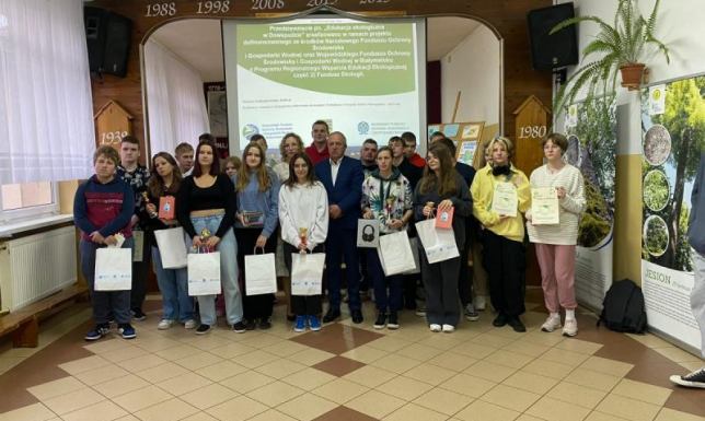 Edukacja ekologiczna w Dowspudzie konkursy o tematyce ekologicznej skierowane do uczniów Technikum