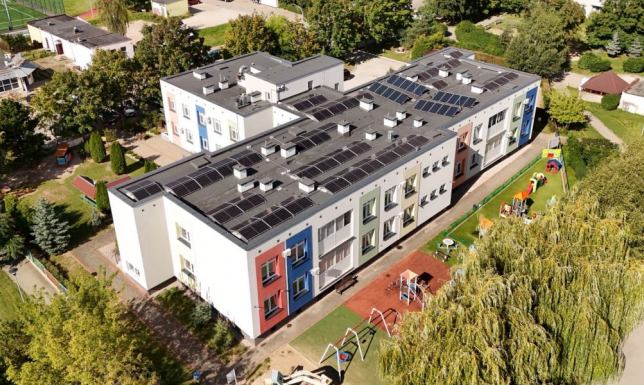 montaż instalacji fotowoltaicznych oraz magazynów energii