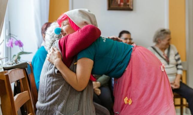 Dr. Clown akcja dla seniorów