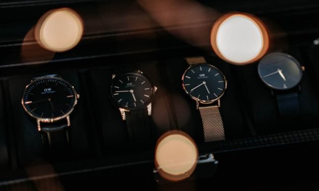 Marki modowe Marc Jacobs i Daniel Wellington – co warto wiedzieć?