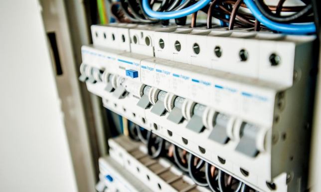 Tablice na stacje elektroenergetyczne