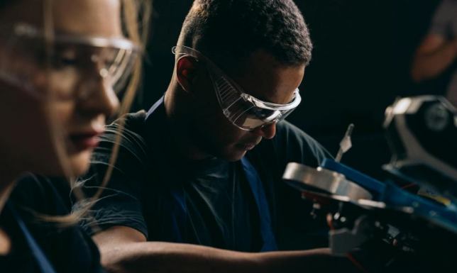 Jak dobrać wirnik promieniowy do wentylatora przemysłowego?