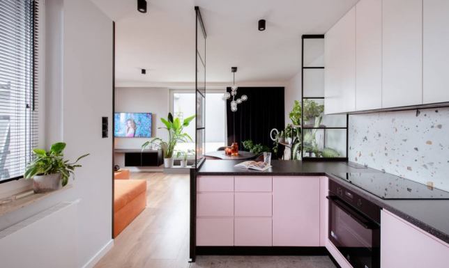 Tapety do kuchni – zmywalne, wodoodporne, stylowe. Jaką wybrać?