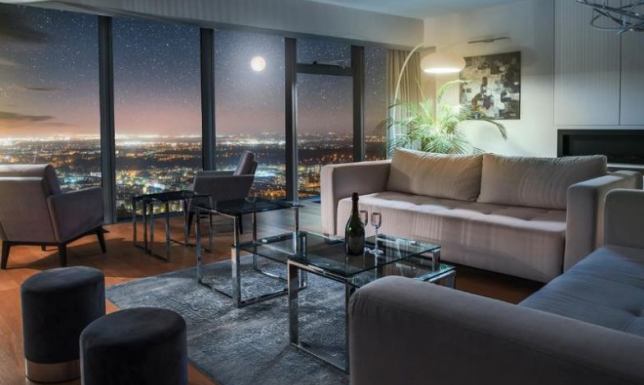 Luksusowy Wypoczynek nad Chmurami: Sky Tower we Wrocławiu Luksusowy Wypoczynek nad Chmurami: Sky Tower we Wrocławiu