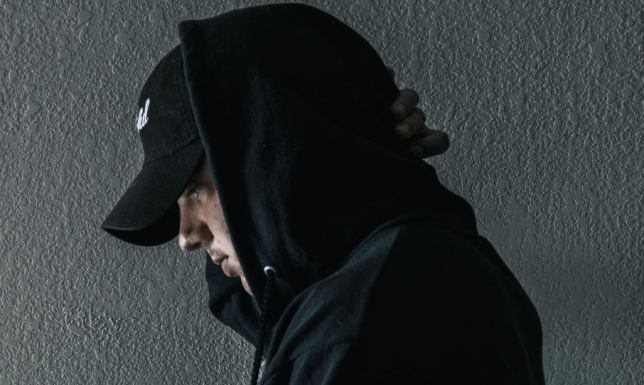 Modne bluzy na 2023 rok