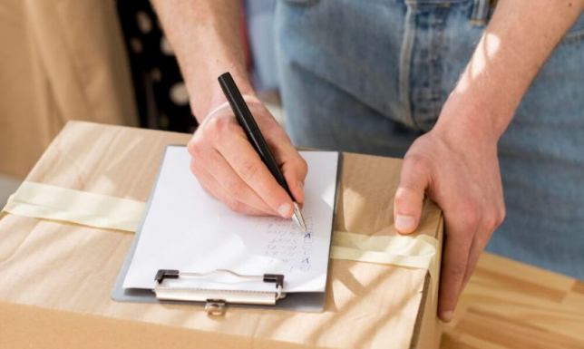 Kompleksowy poradnik: Jak prawidłowo przygotować paczkę do wysyłki Kompleksowy poradnik: Jak prawidłowo przygotować paczkę do wysyłki