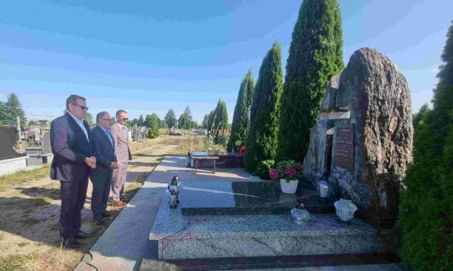 Prezydent Suwałk Józef Gajewski zmarł nagle 25 lipca 2010 roku