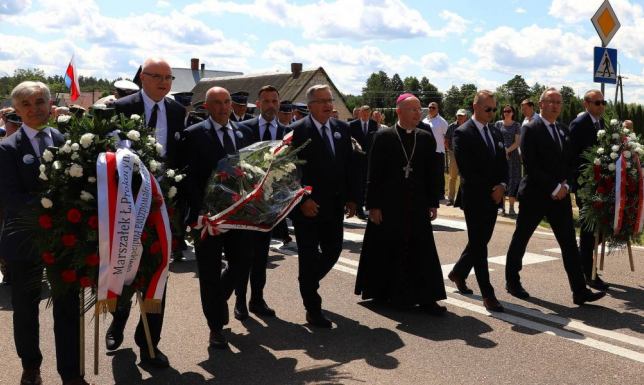 Uroczystości rozpoczęła Msza Święta w Kościele pw. św. Anny