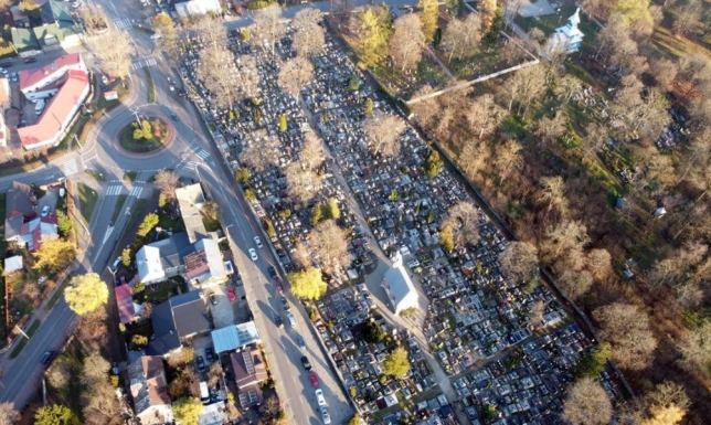 na czas „Święta Wszystkich Świętych” zmiany w organizacji ruchu drogowego