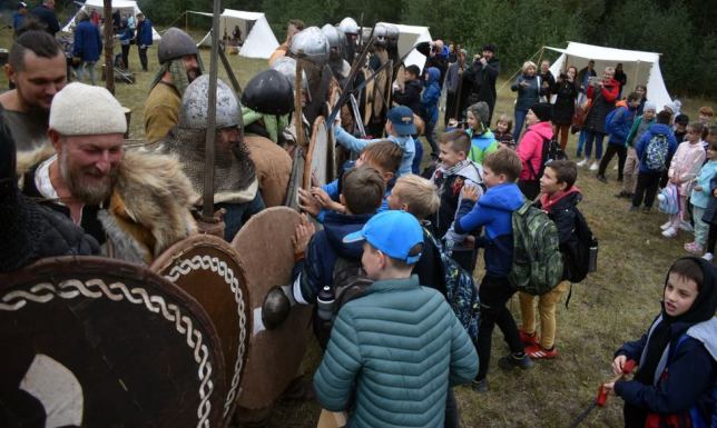 nad Zalewem Żwirek w Krzywólce rozpoczął się Jaćwieski Festyn Archeologiczny