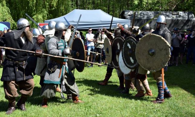 I Festiwal Jaćwieski odbył się w Wigrach w Pokamedulskim Klasztorze w Wigrach odbył się Jaćwieski Festiwal