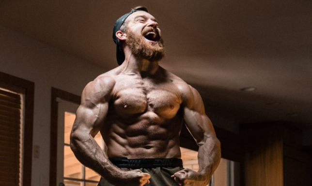 Pracujesz nad swoją sylwetką? Kreatyna pomoże Ci osiągnąć zamierzone efekty!