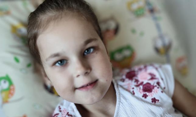 Dziewczynka przyszła na świat z guzem naczyniowym, zespołem Kasabacha — Merritt w prawej nodze