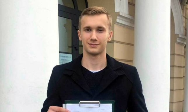 Petycja w sprawie ochrony praw ucznia w suwalskich szkołach Chcą, aby dyrektorzy suwalskich szkół wprowadzili tablice z prawami uczniów