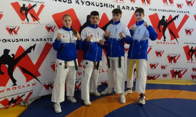 Trzy złote medale i jeden brązowy suwalskiego Klubu Karate Kyokushin