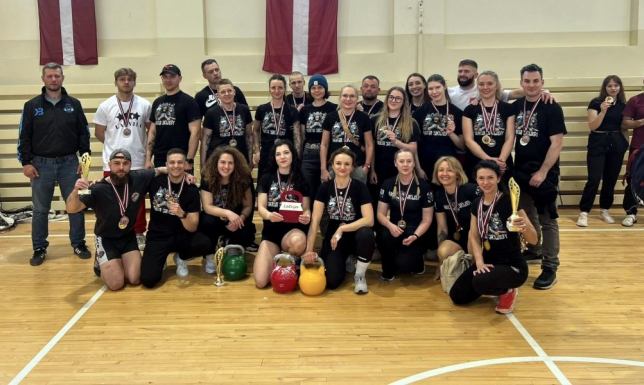 w Salaspils odbyły się Mistrzostwa Łotwy w konkurencji Snatch (rwanie)